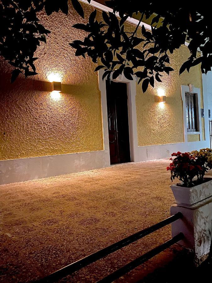 Villa Ricciardi-Suite Famigliare 1-Zona Ostuni Montalbano  Dış mekan fotoğraf